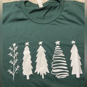 Christmas Green holiday / winter tshirt